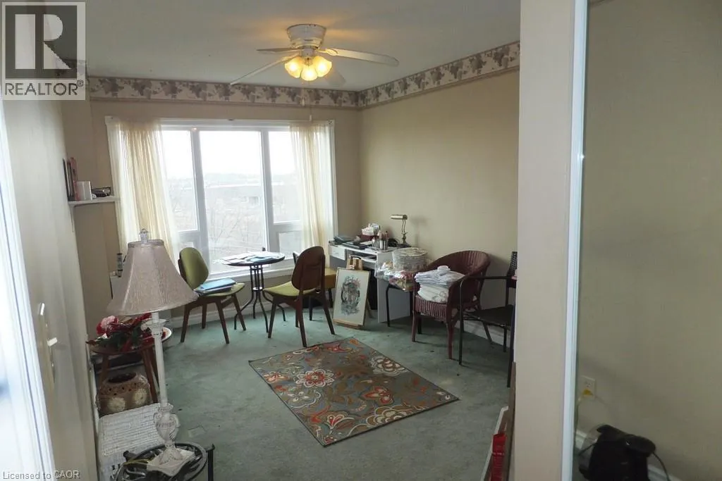 237 KING Street W Unit# 1004, #1004
