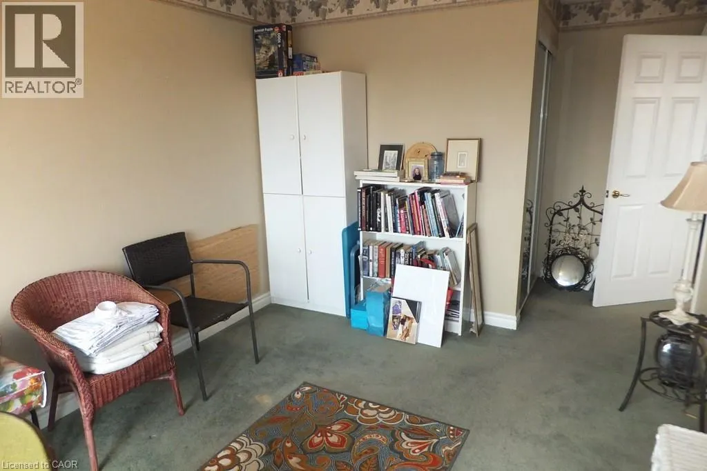237 KING Street W Unit# 1004, #1004
