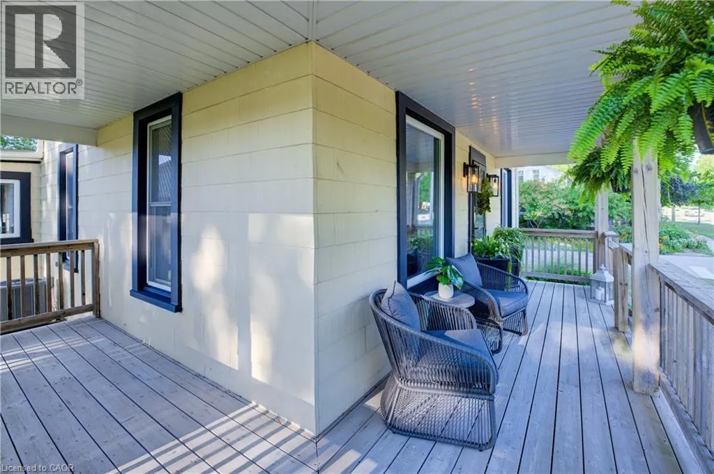 554 HURON Street