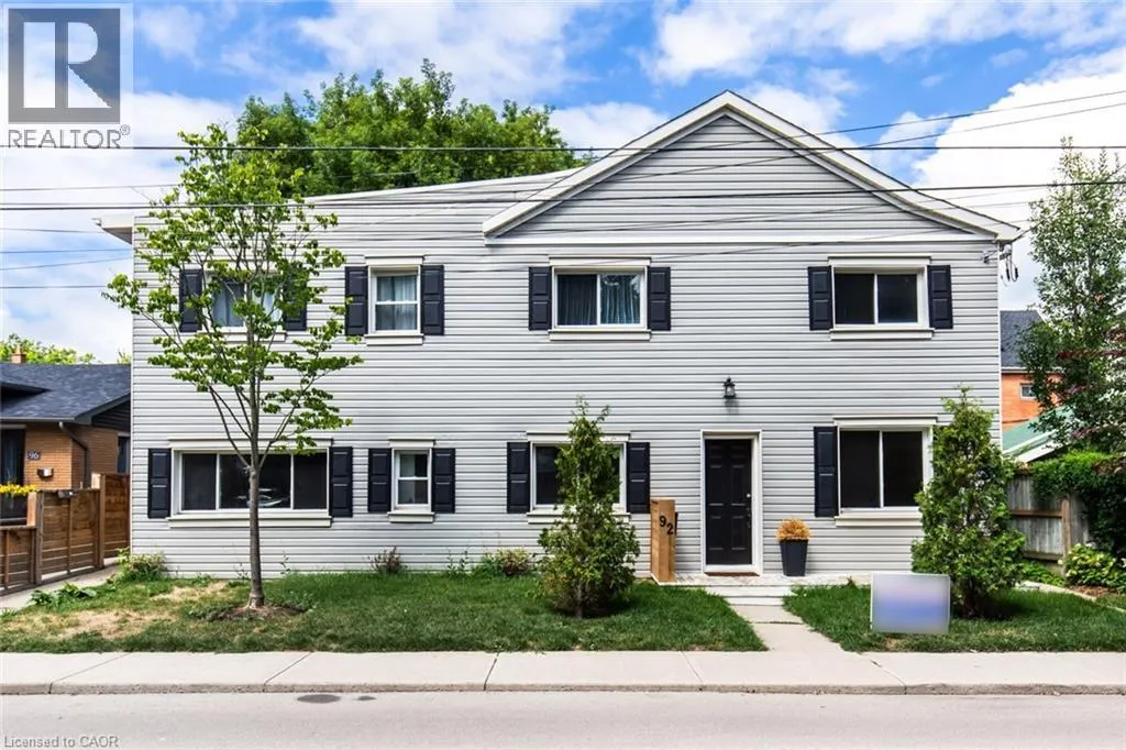 92 PEARL Street S