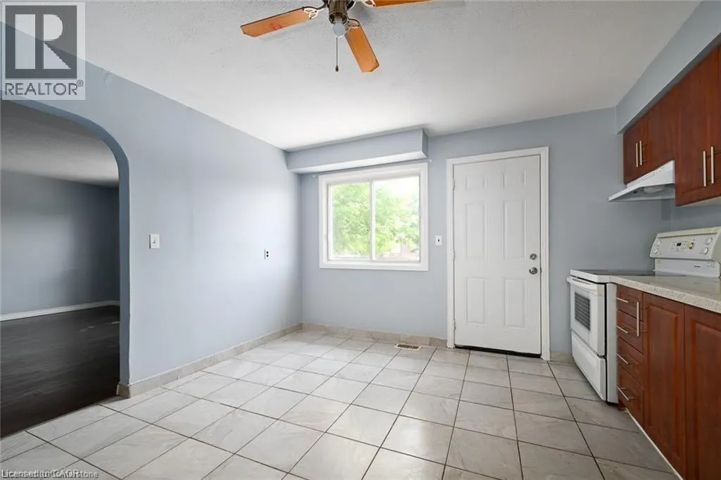 283 ELGIN Street Unit# A, #A