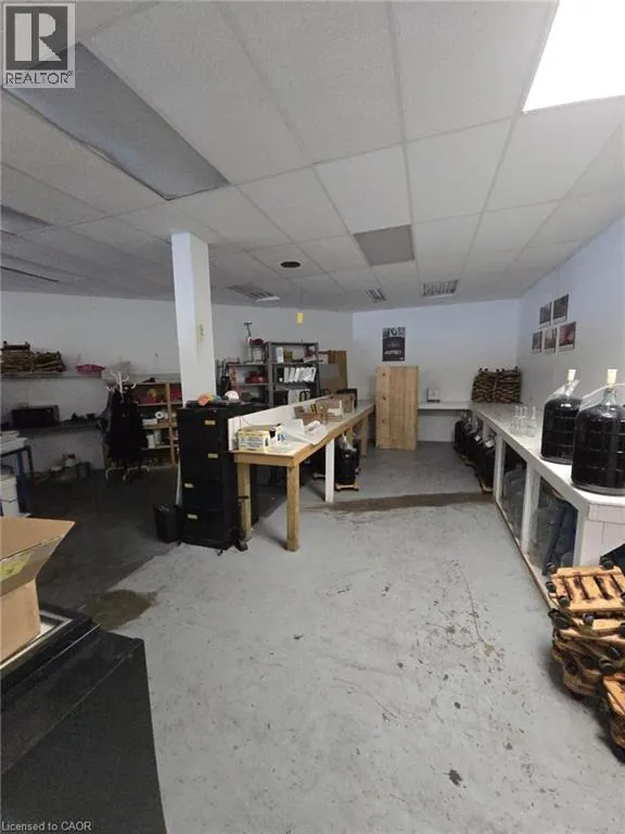 809 VICTORIA Street N Unit# 8A, #8A