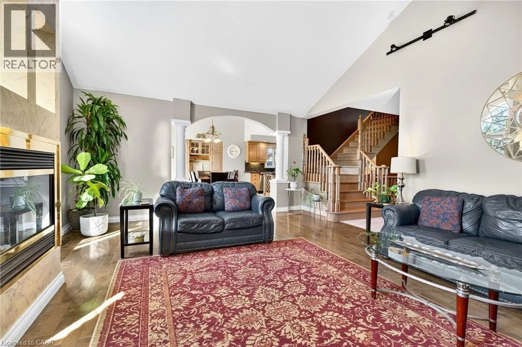 18 KONSTANTINE Court