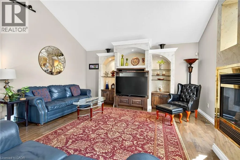 18 KONSTANTINE Court