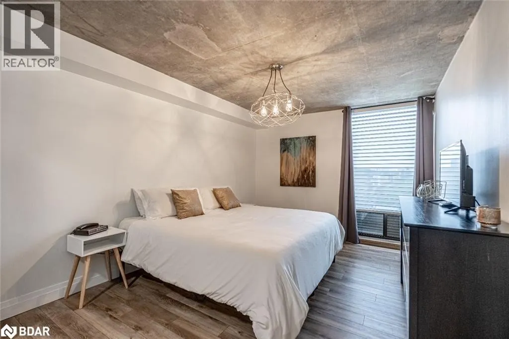 181 COLLIER Street Unit# 504, #504