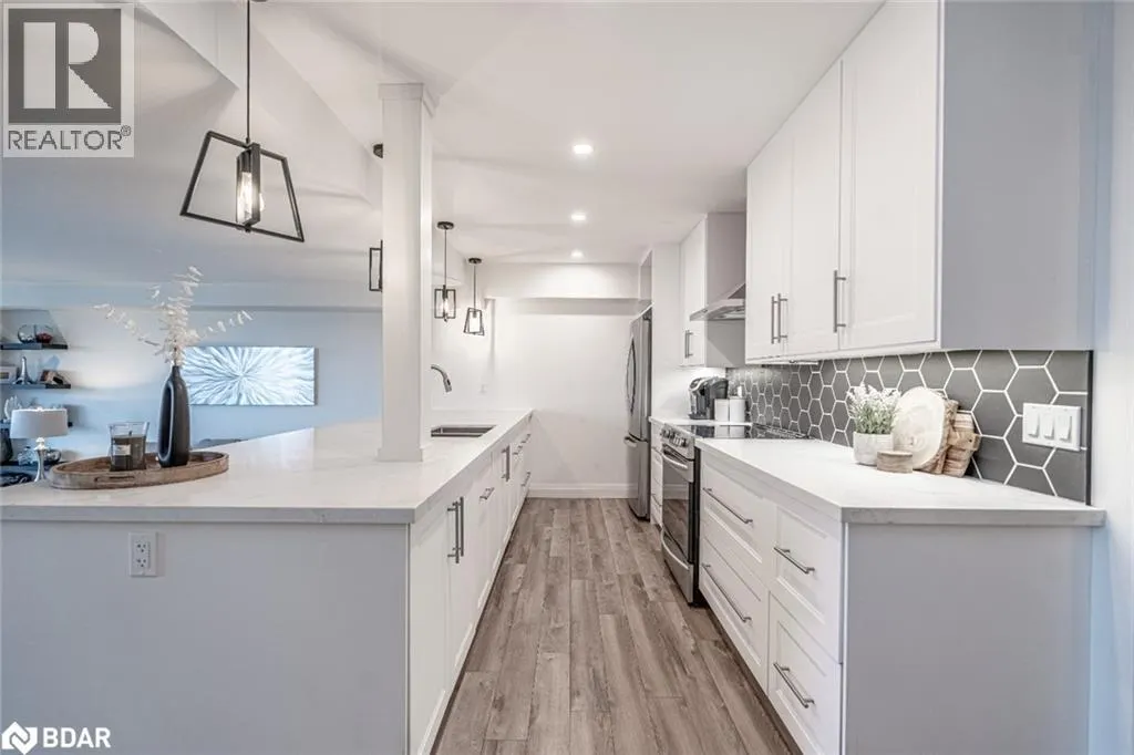 181 COLLIER Street Unit# 504, #504