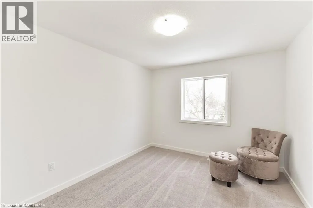 46 FRANKLIN Street S