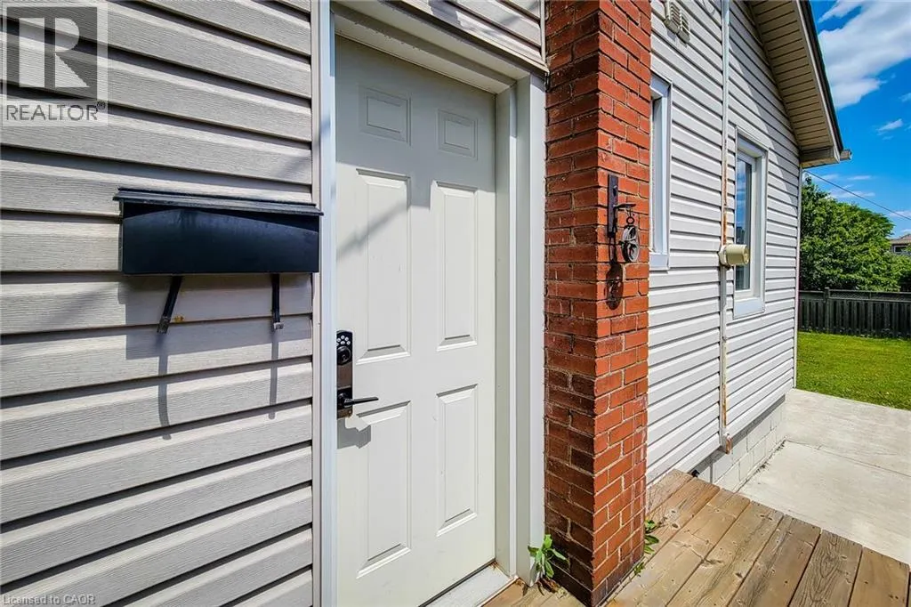 345 E HAWKRIDGE Avenue E Unit# Basement, #Basement