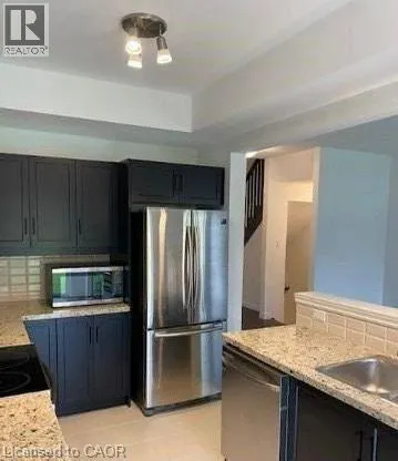 41 DENNIS Drive