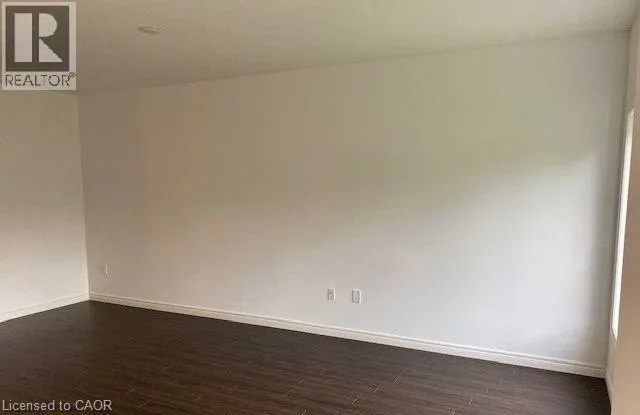 41 DENNIS Drive
