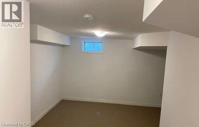 41 DENNIS Drive