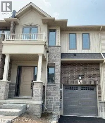 41 DENNIS Drive