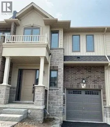 41 DENNIS Drive