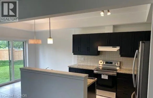 41 DENNIS Drive