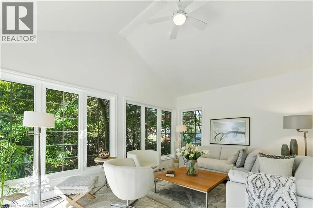 58 LAKEVIEW Avenue