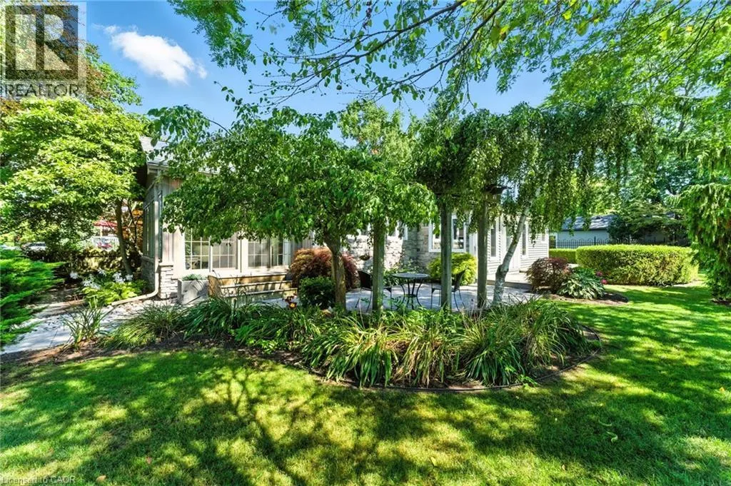 58 LAKEVIEW Avenue