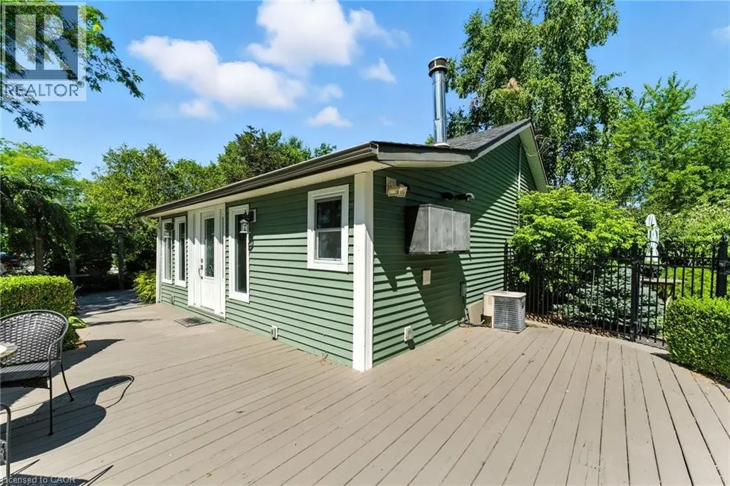 58 LAKEVIEW Avenue