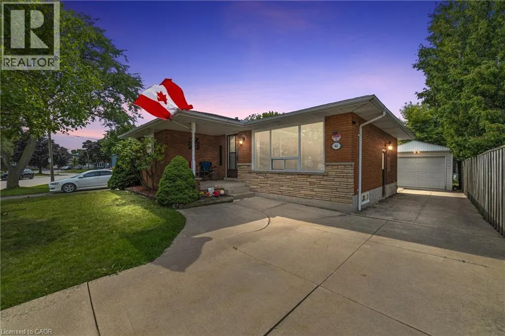 46 BLUEBIRD Avenue