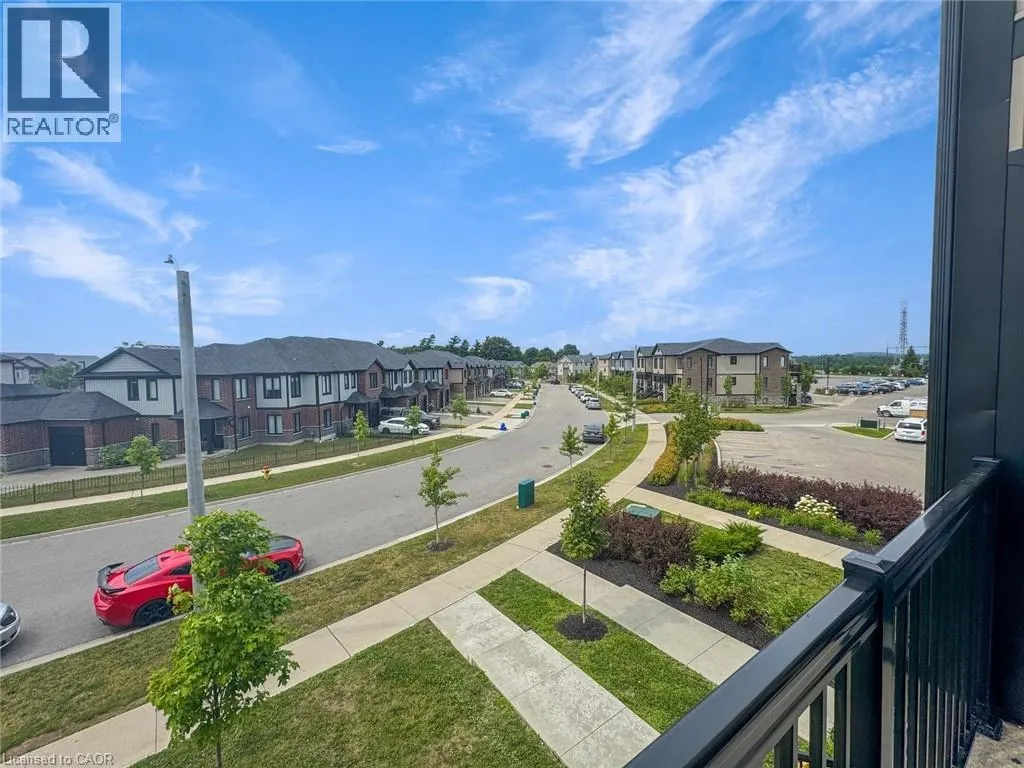 150 ROCHEFORT Street Unit# E, #E