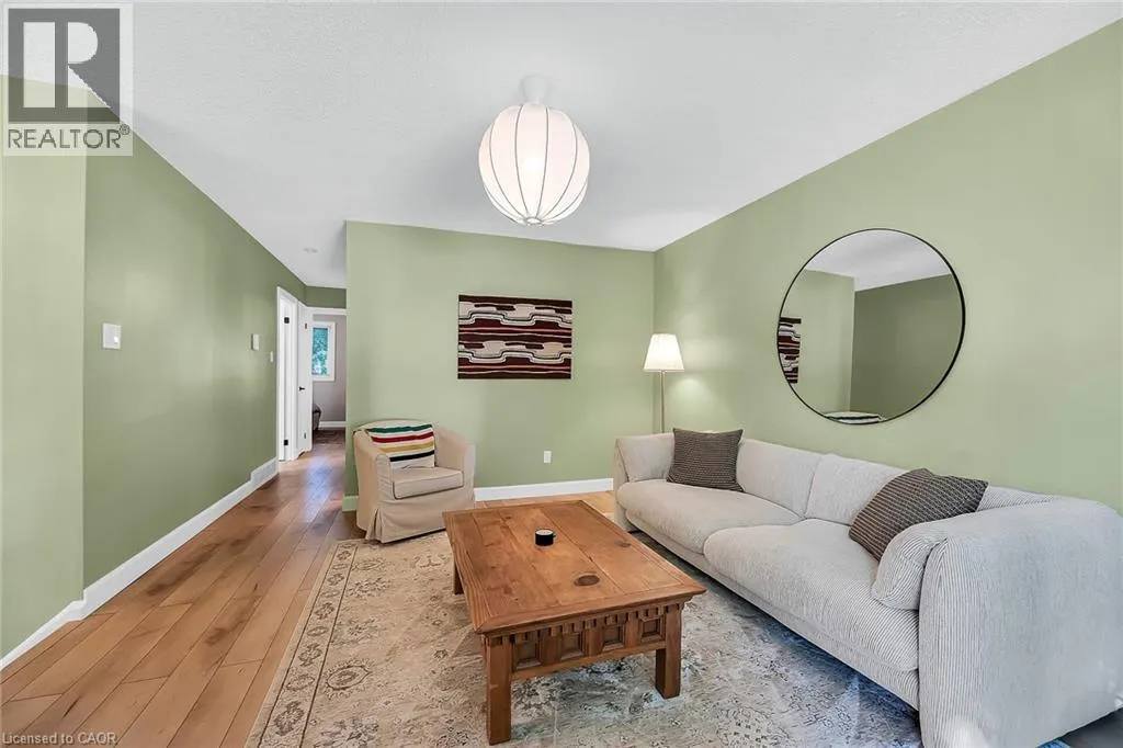 158 WENDOVER Drive