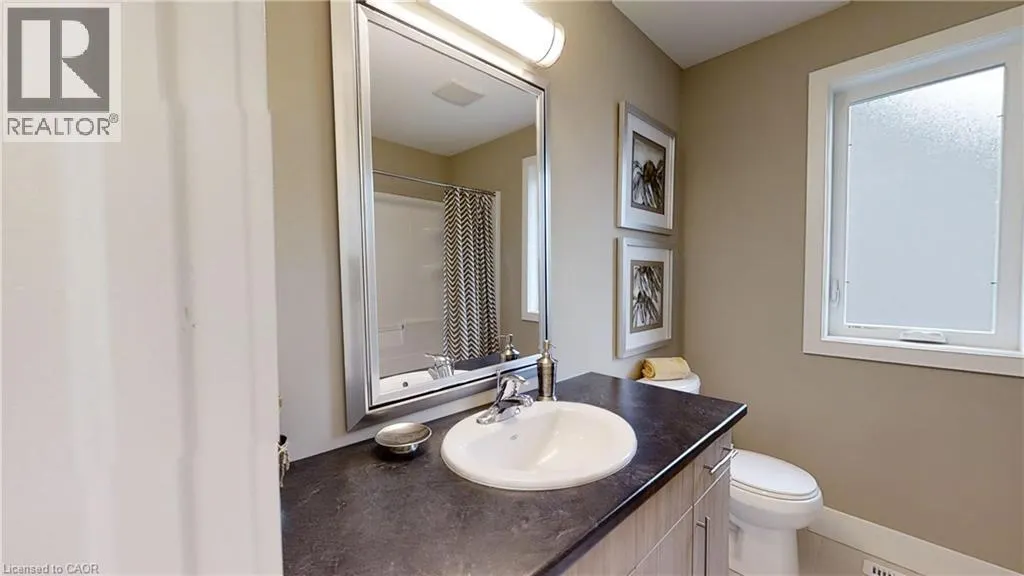 2278 SOUTHPORT Crescent