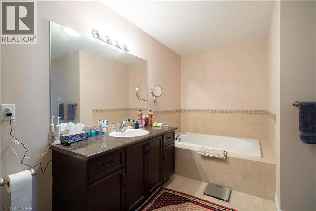 441 STONEHENGE Drive Unit# 30, #30