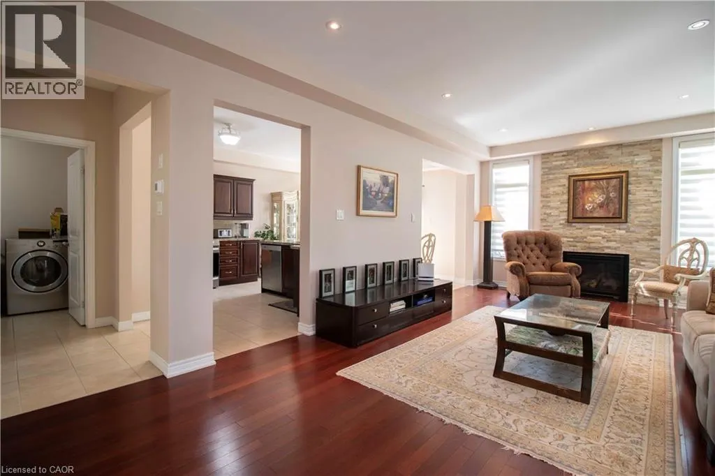 441 STONEHENGE Drive Unit# 30, #30