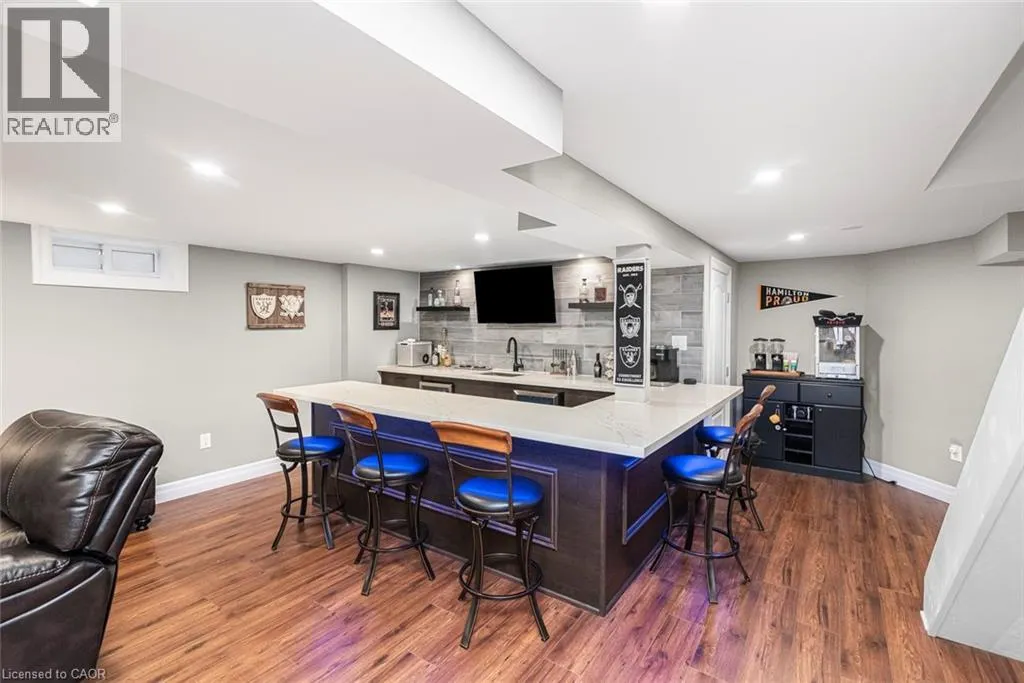 755 TEMPLEMEAD Drive