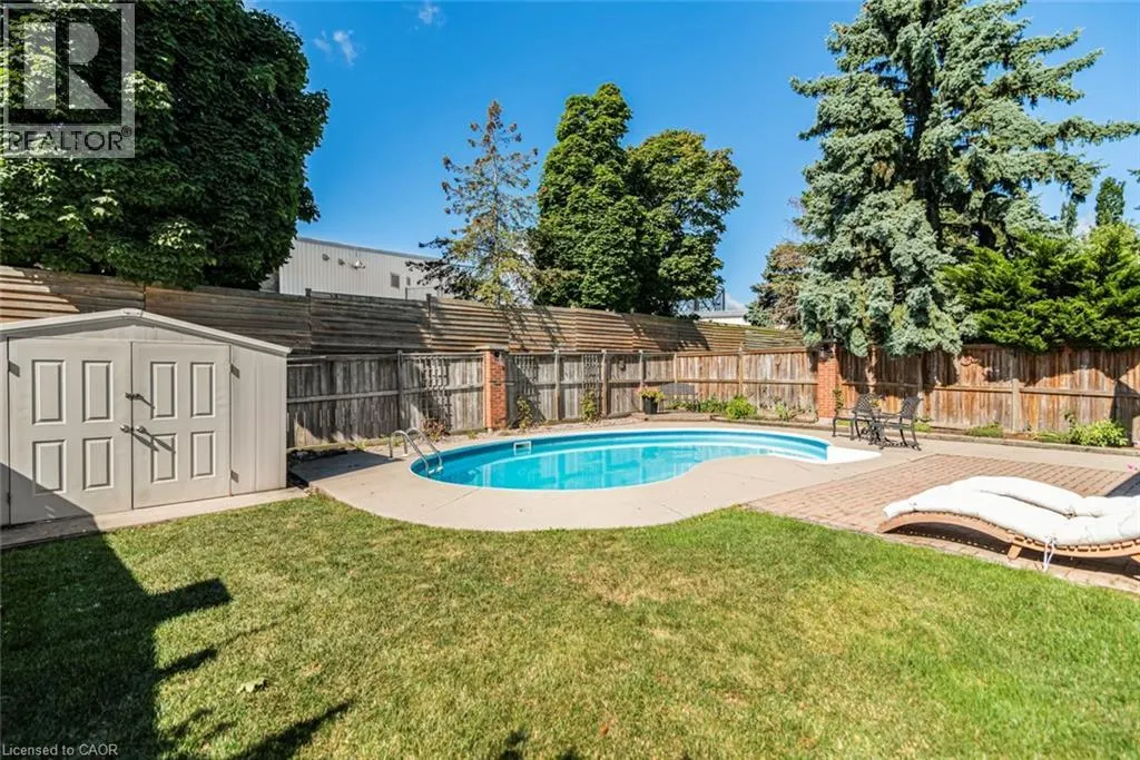 755 TEMPLEMEAD Drive
