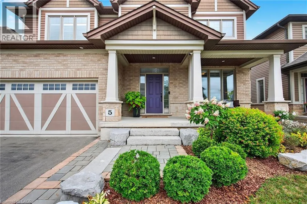 5 GATEWAY Avenue