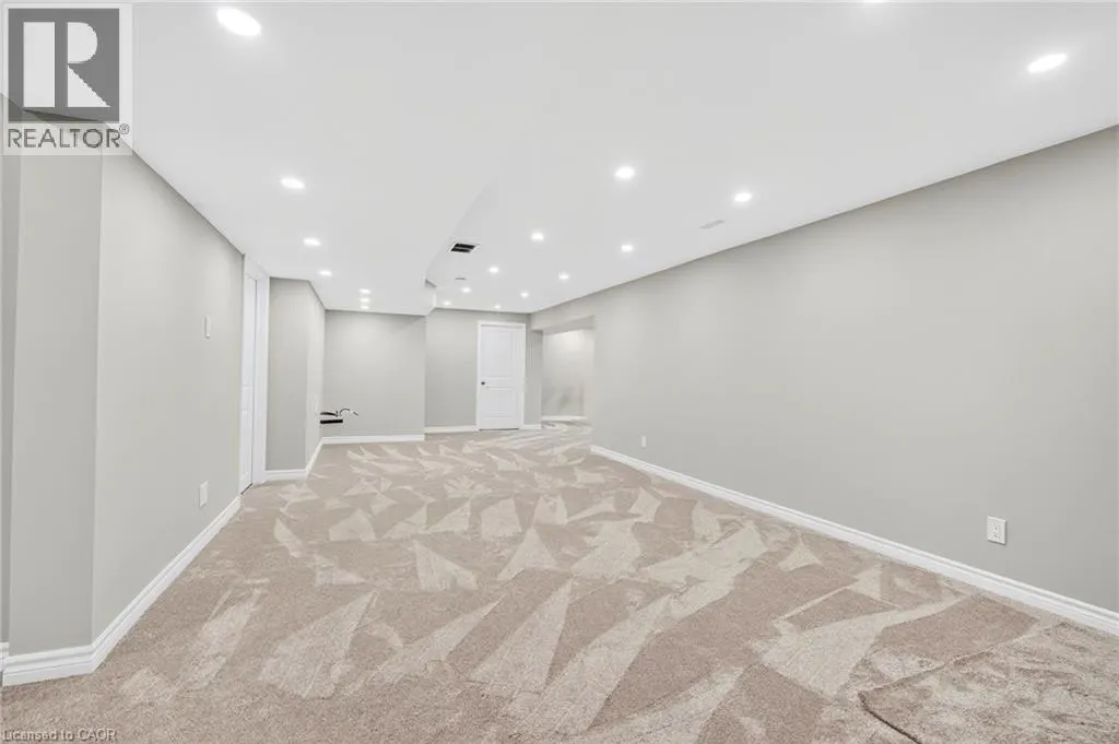 5 GATEWAY Avenue