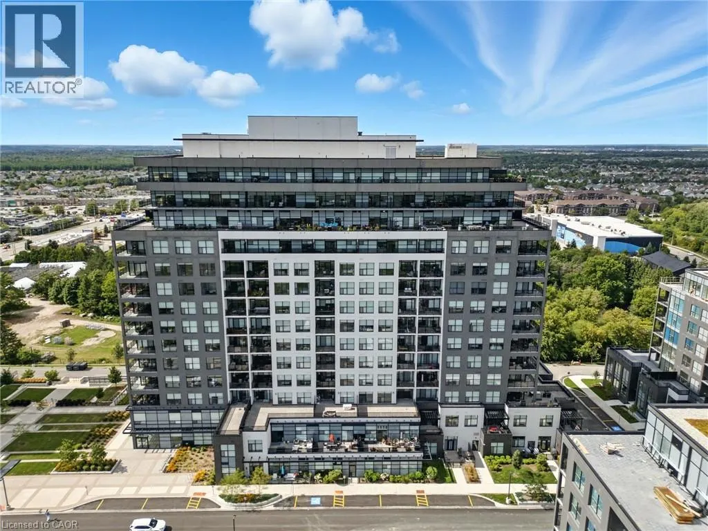 1880 GORDON Street Unit# 207, #207