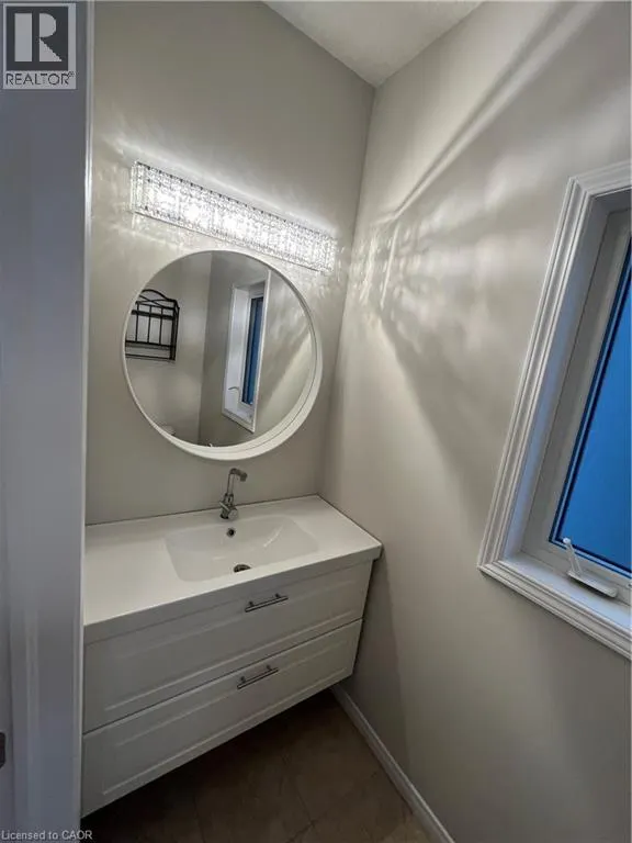 18 WILDFLOWER Street Unit# Main/2nd, #Main/2nd