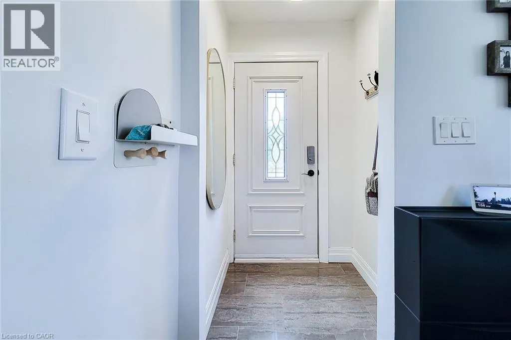 345 HAWKRIDGE Avenue Unit# Main floor, #Main floor