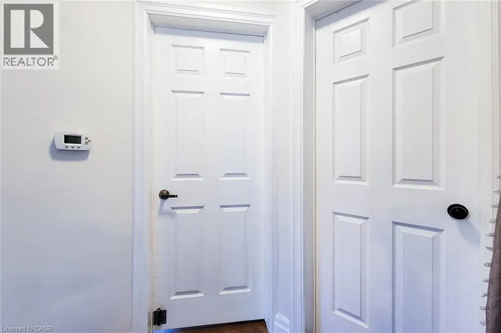 345 HAWKRIDGE Avenue Unit# Main floor, #Main floor
