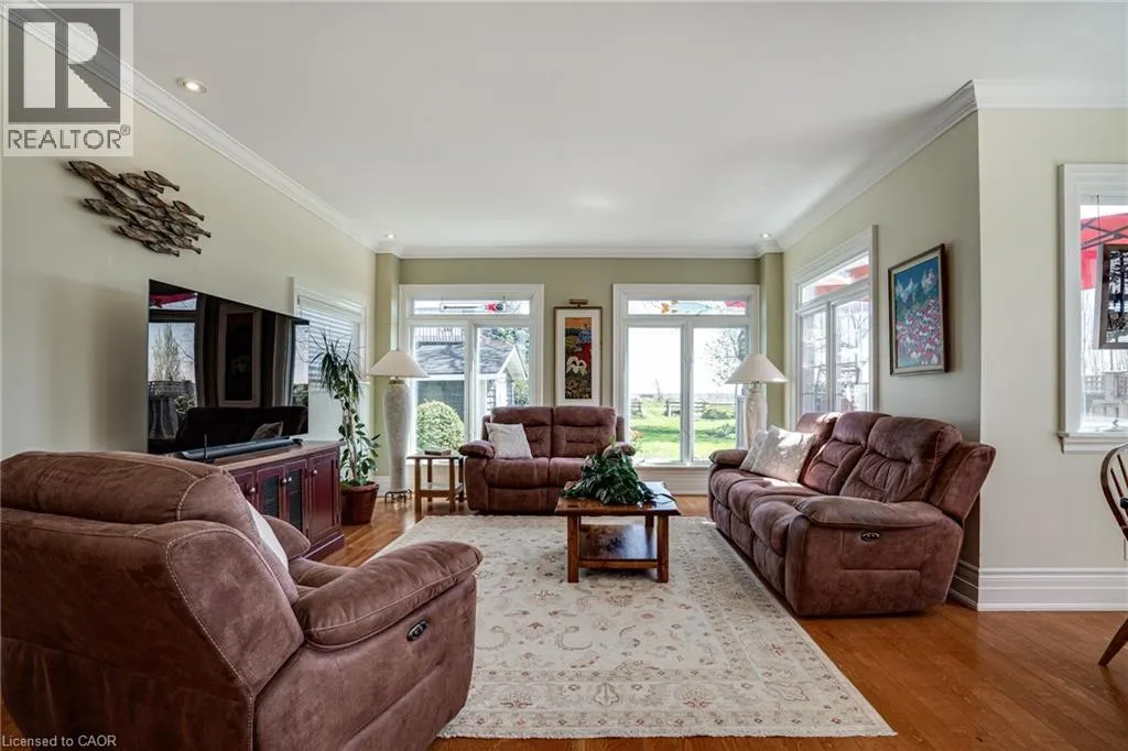 849 BEACH Boulevard