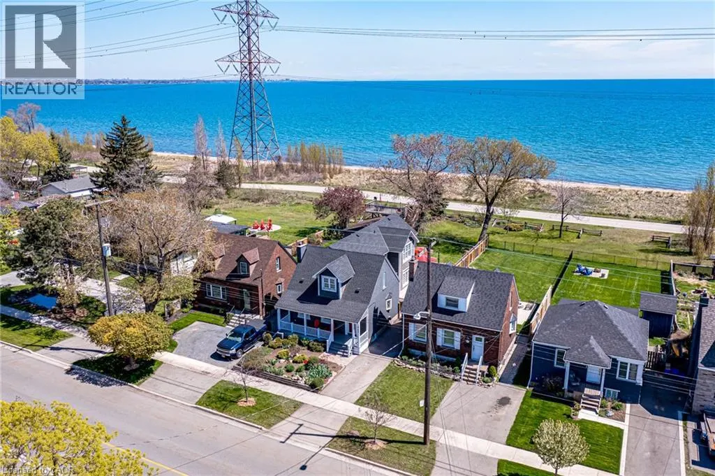 849 BEACH Boulevard