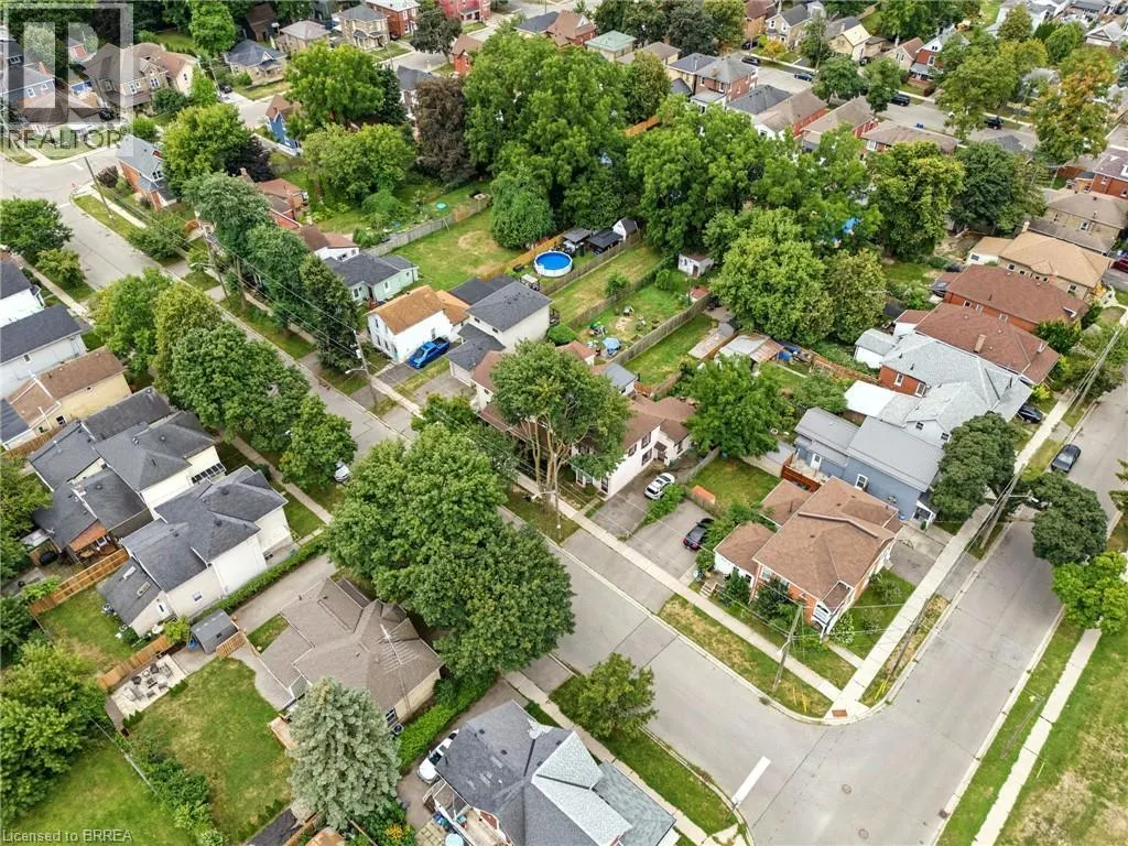 7 SUPERIOR Street