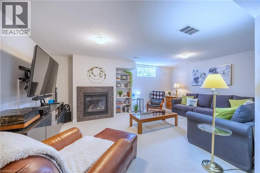 103 SCHOONER Drive