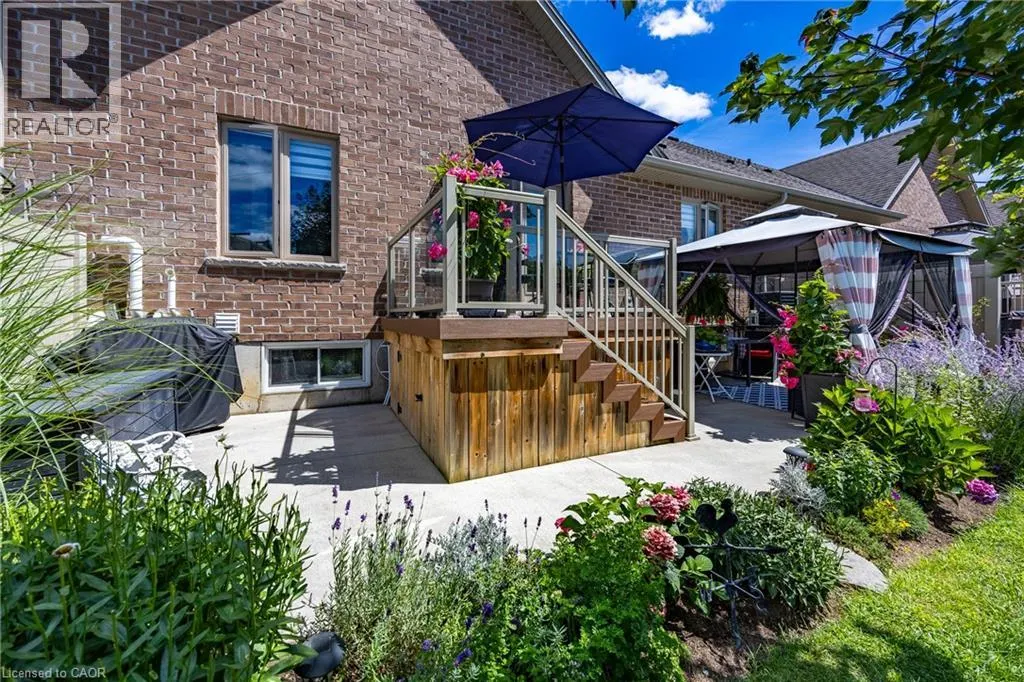 103 SCHOONER Drive