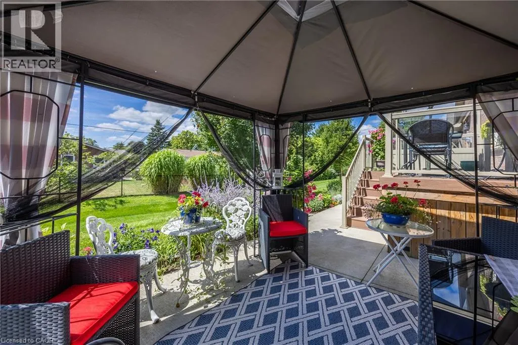 103 SCHOONER Drive