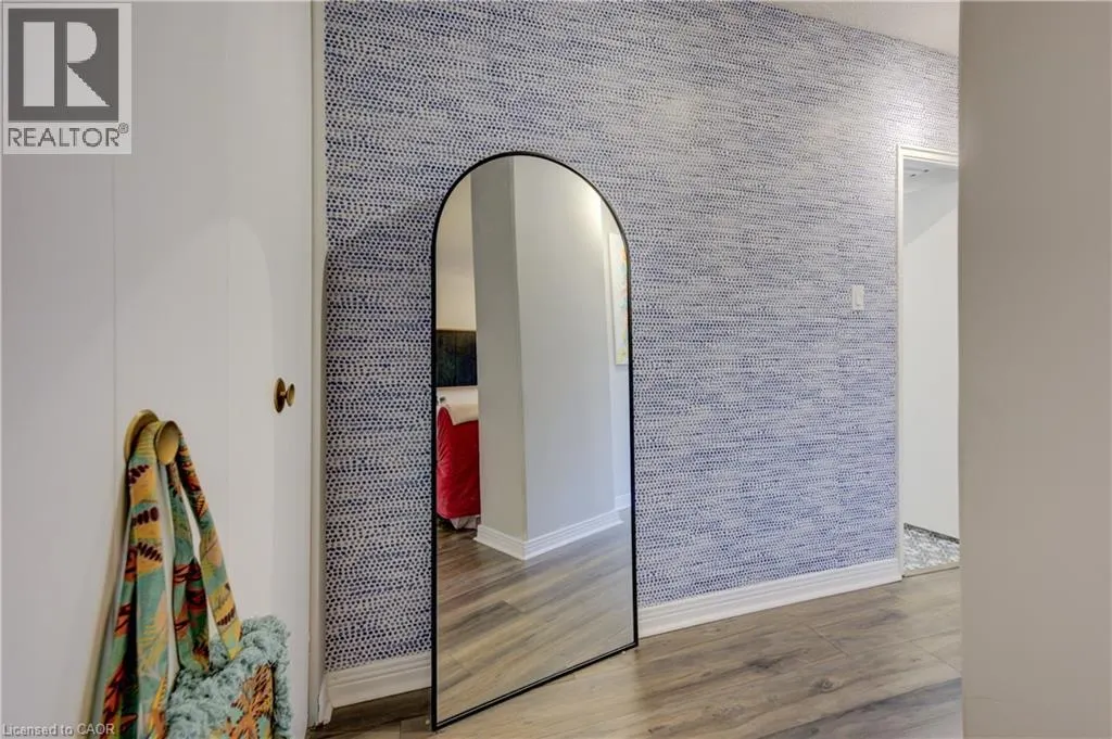 45 WESTMOUNT Road N Unit# 302, #302