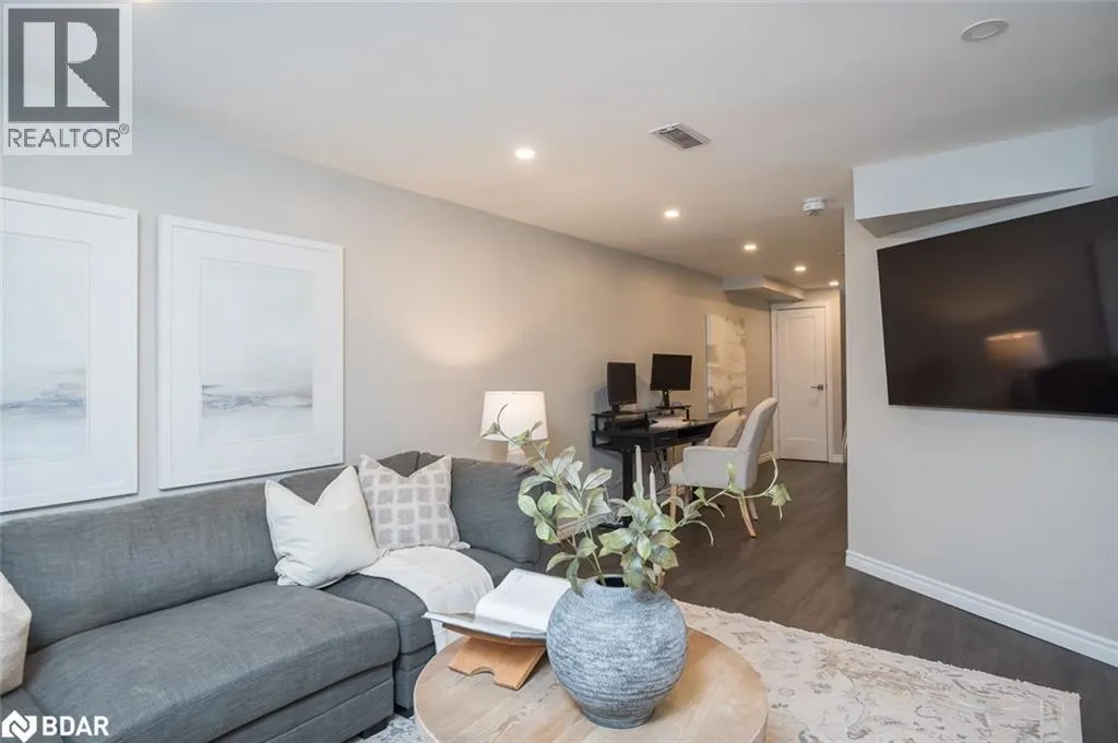90 RAYMOND ROAD Unit# 28, #28