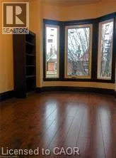 44 GLADSTONE Avenue