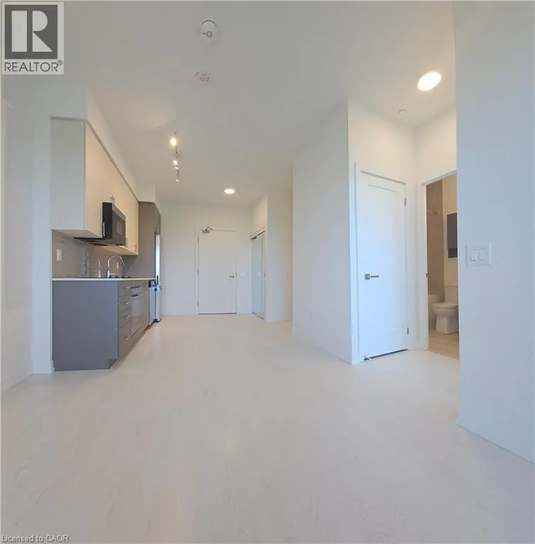 415 MAIN Street W Unit# 710, #710