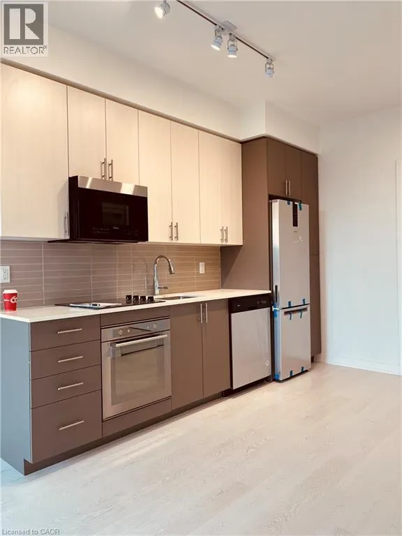 415 MAIN Street W Unit# 710, #710