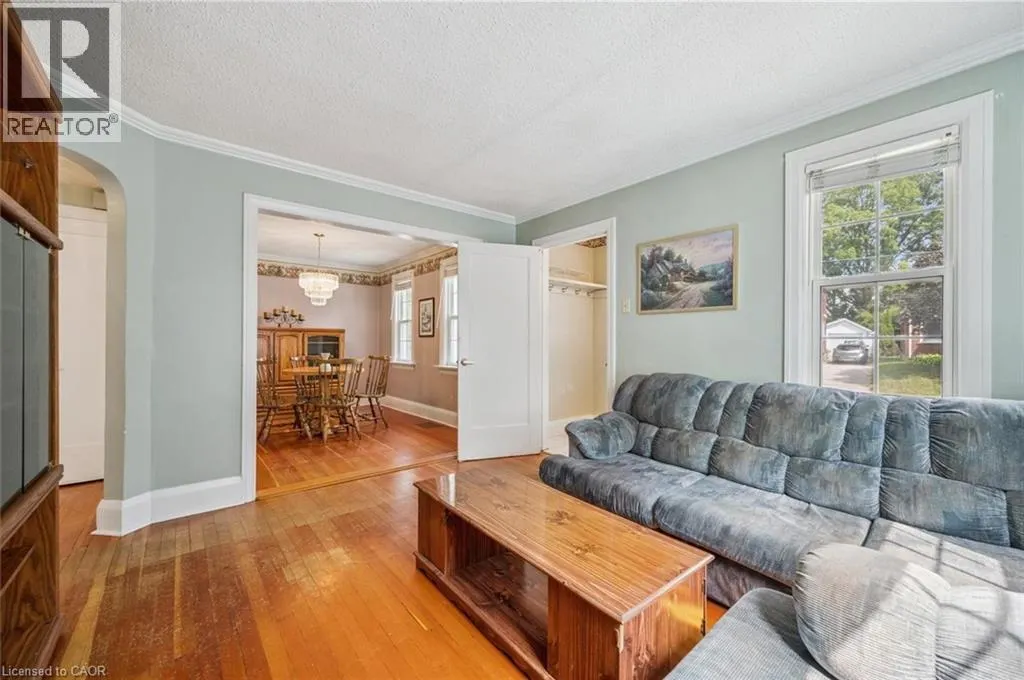 41 BRUNSWICK Avenue