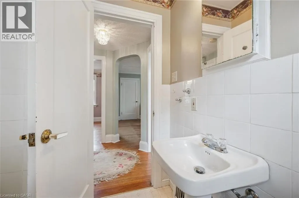 41 BRUNSWICK Avenue