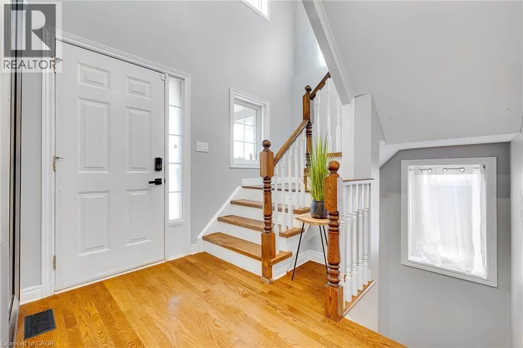 44 PENTLAND Road