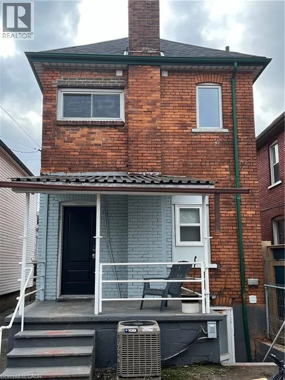 23 ROSEMONT Avenue Unit# Basement, #Basement